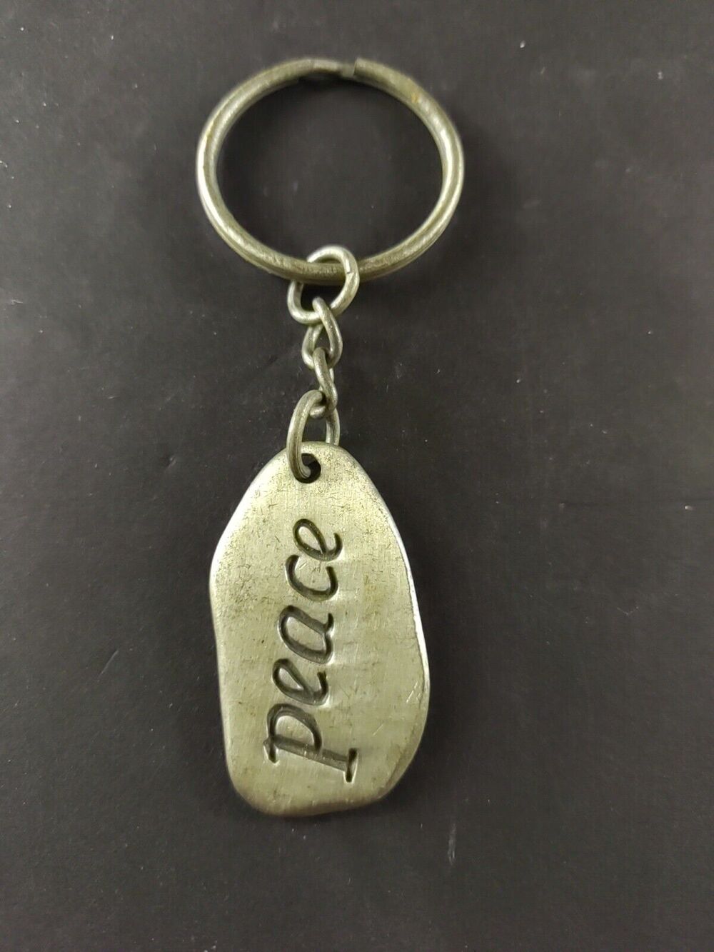 Vintage Peace Keychain Metal Chinese Writing Flaw